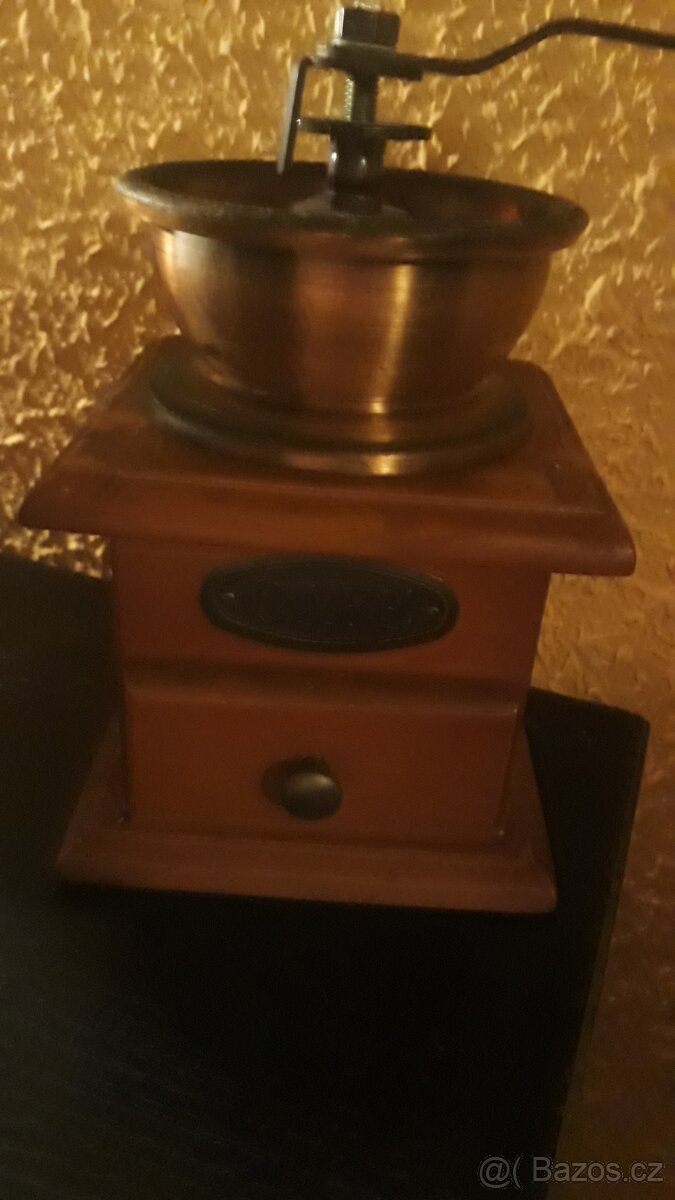 Mlynek na kavu - 3