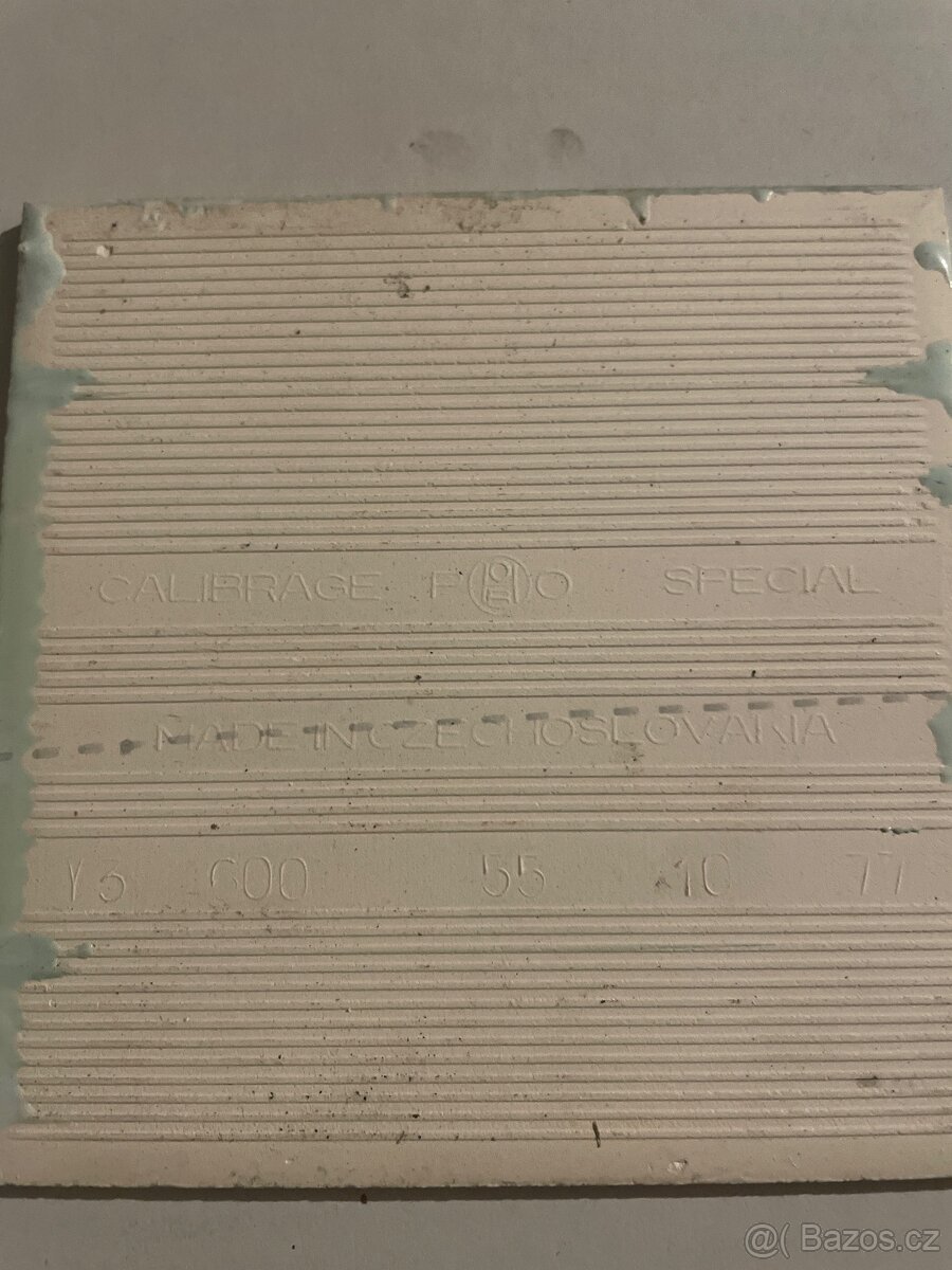 Retro obkladačky sv. zelené 15x15cm - 3