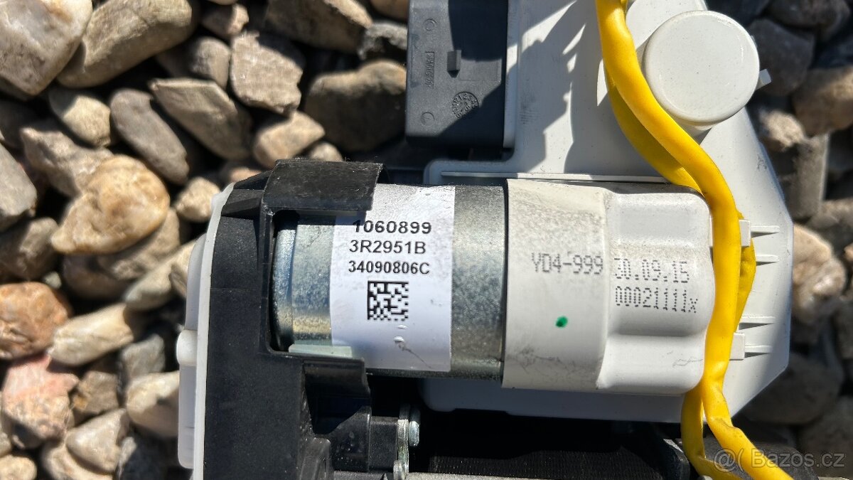 Palubní deska Audi A6 C7 4G S-line černá - 3