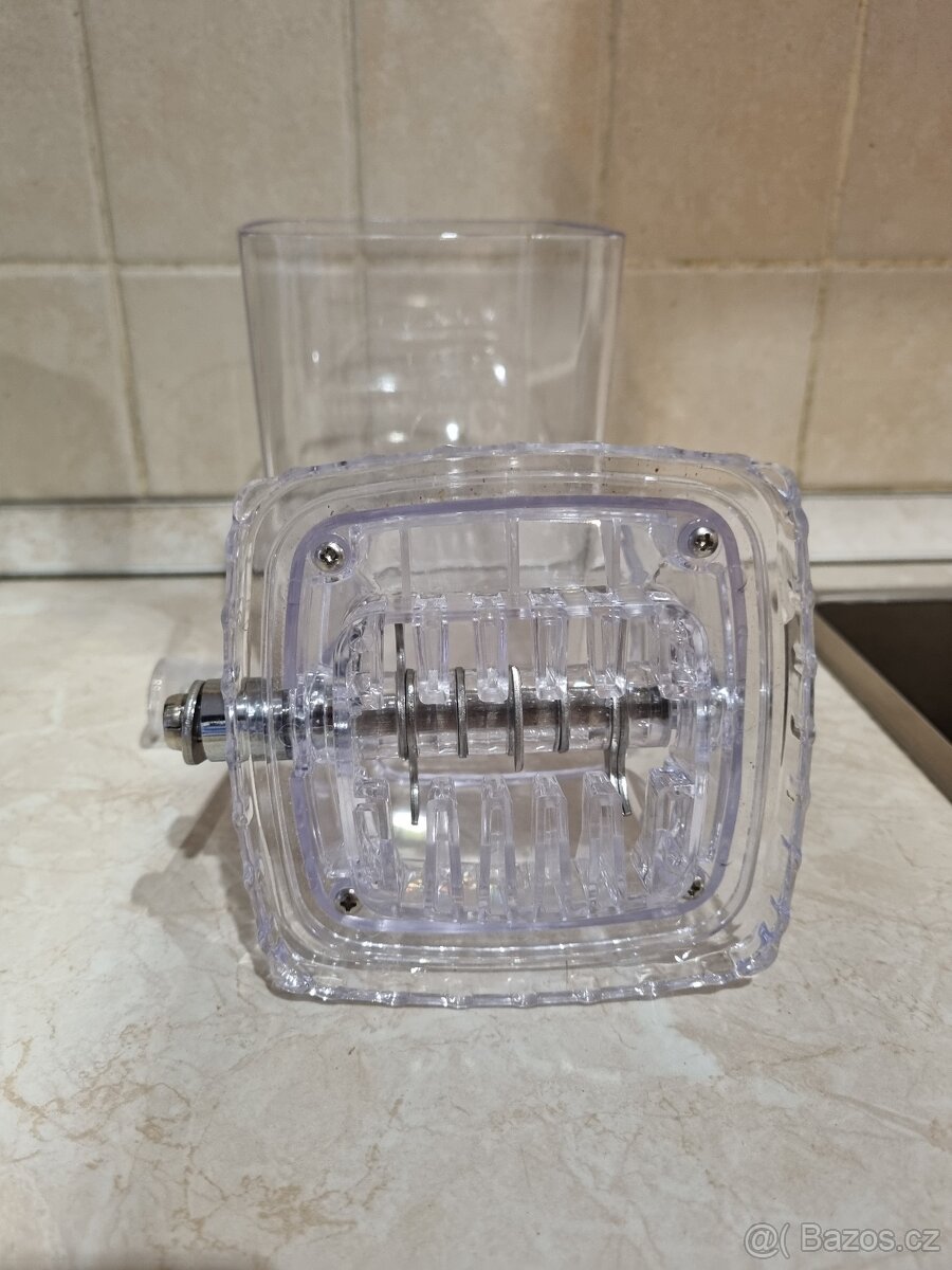 Drtítko na led - 3