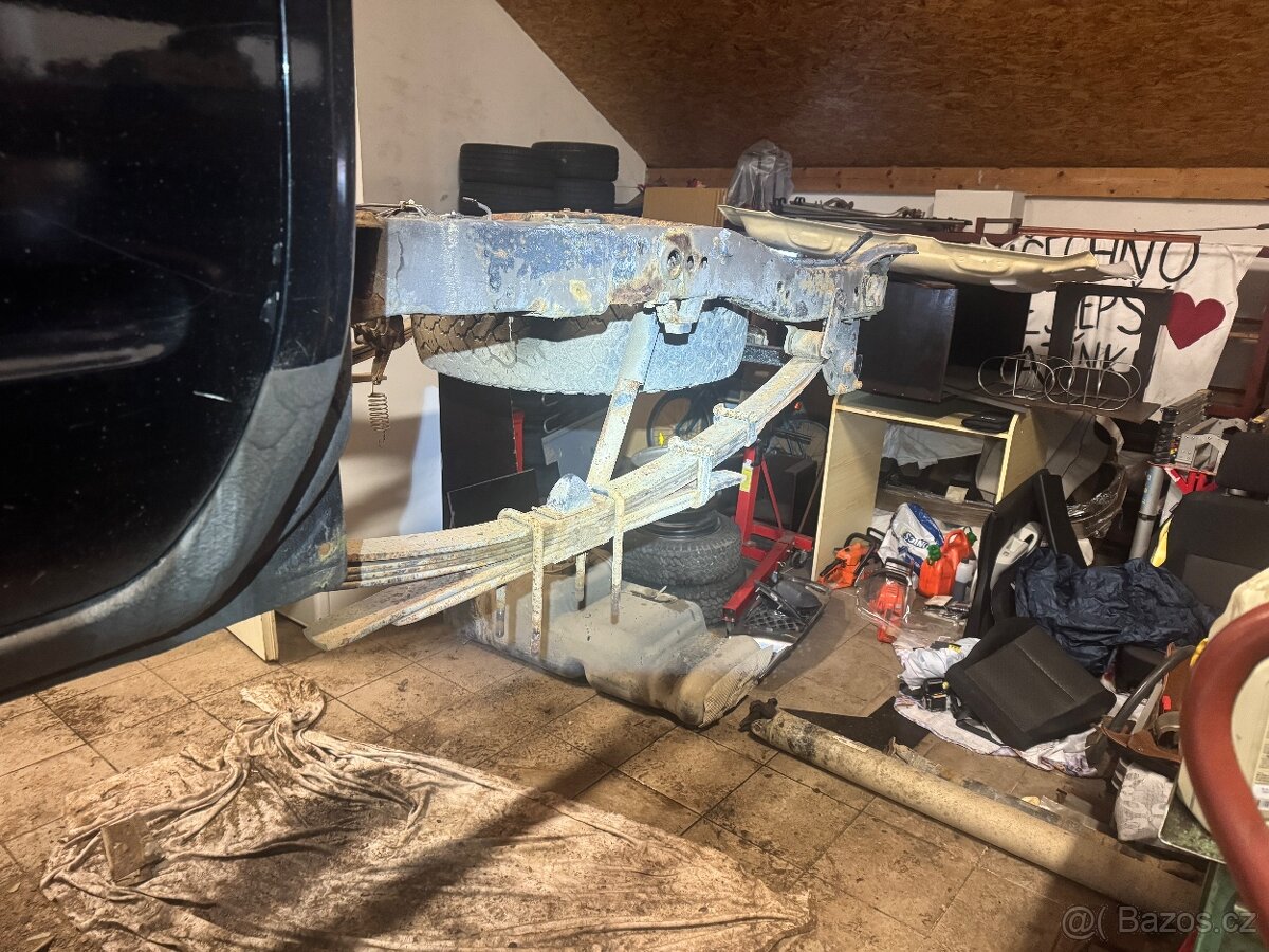 Nissan Navara D40 - 3