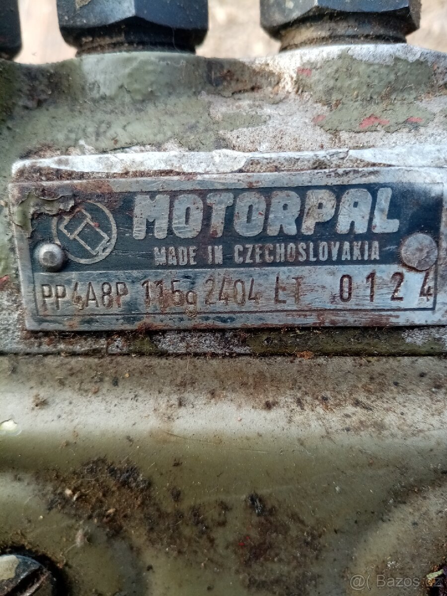 Střikovaci čerpadlo traktor Zetor 5511 - 3