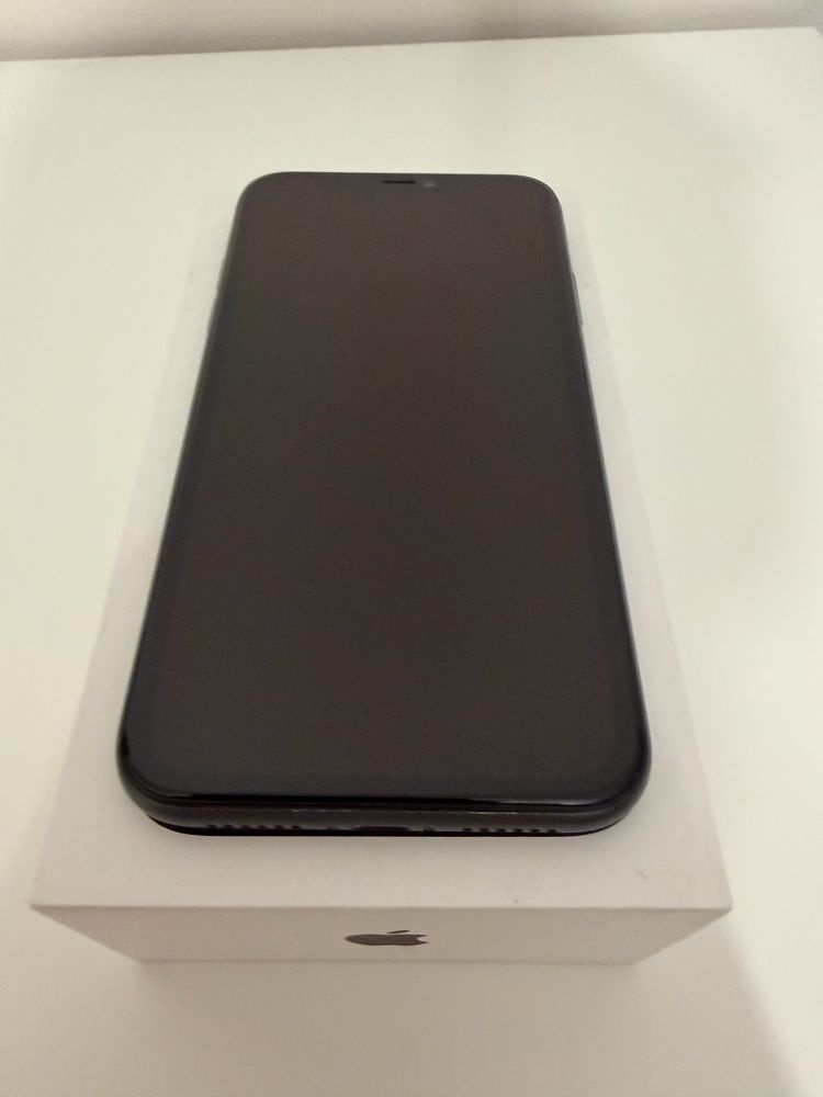 Apple iPhone 11 128 GB - 3
