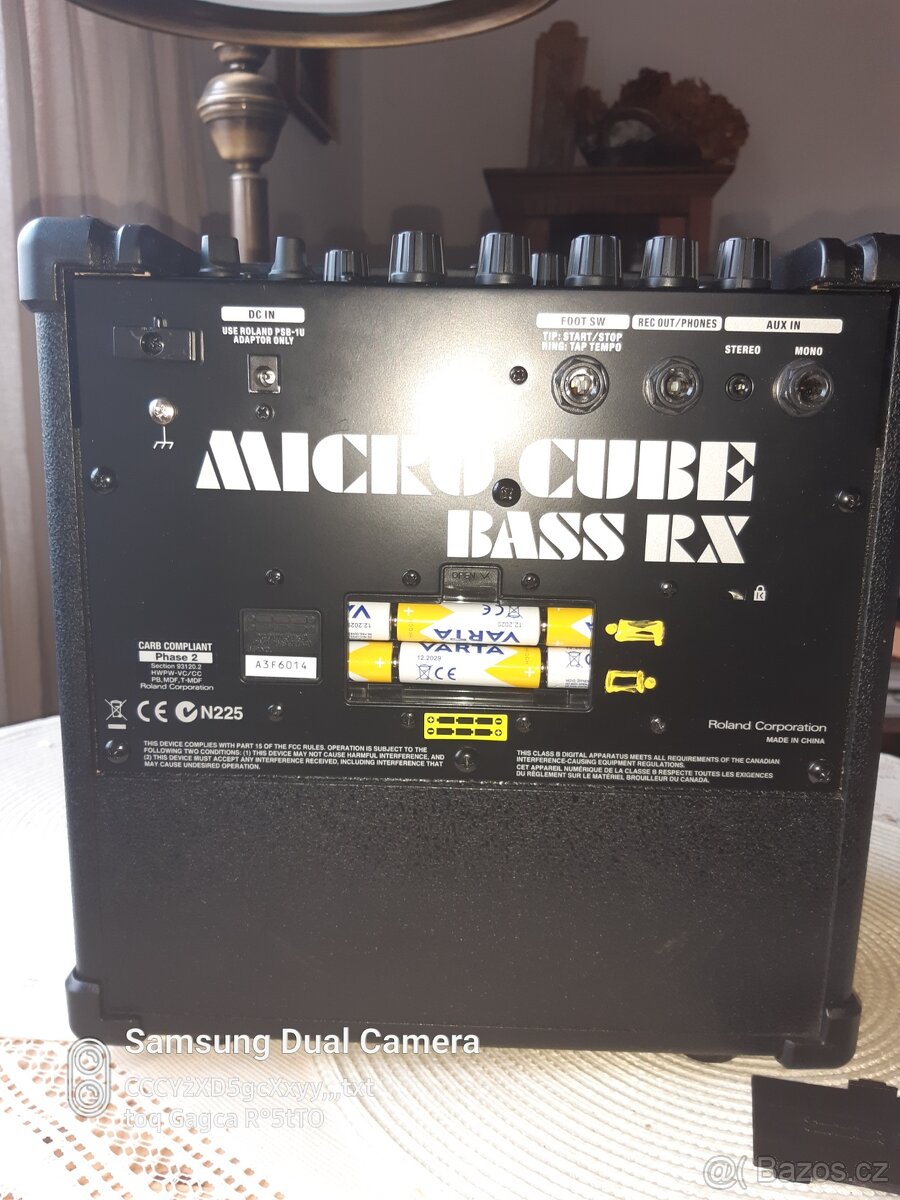 Roland Micro cube bateriové combo - 3