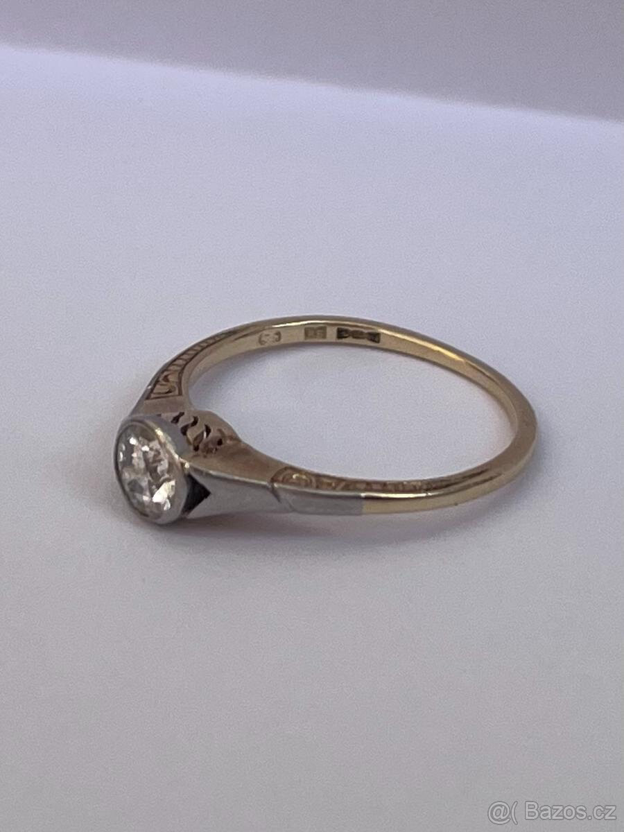 Zlatý prsten s briliantem (0,33 ct) - 3