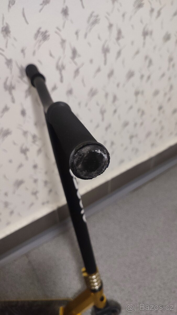 Koloběžka Street Surfing Ripper Bloody zlatá - 3