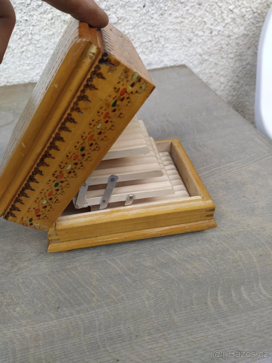 Retro krabička na cigarety - 3