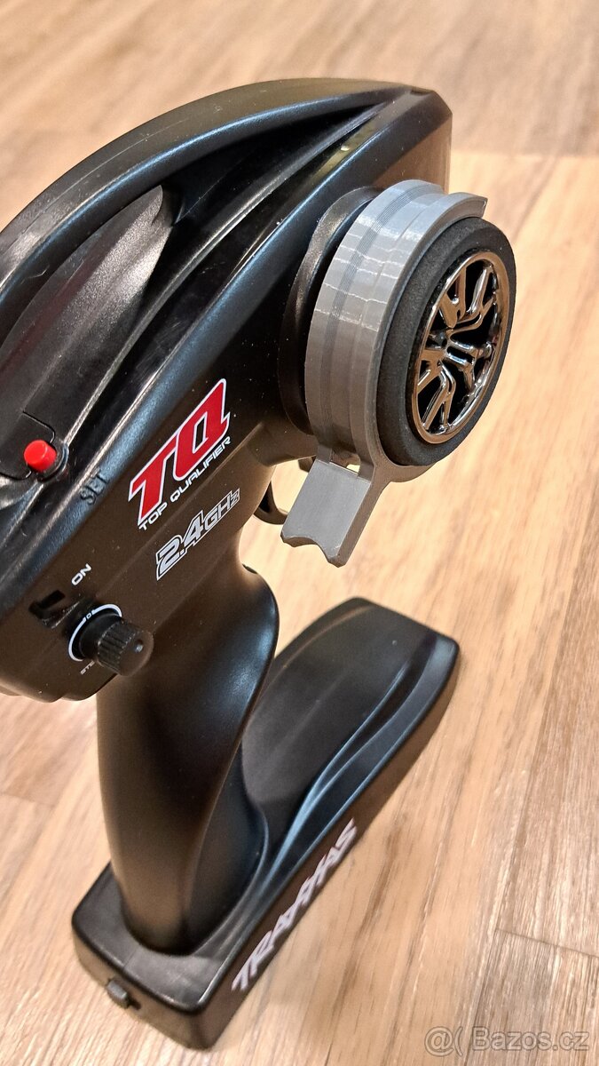 Palcový adaptér pro ovladač Traxxas - 3