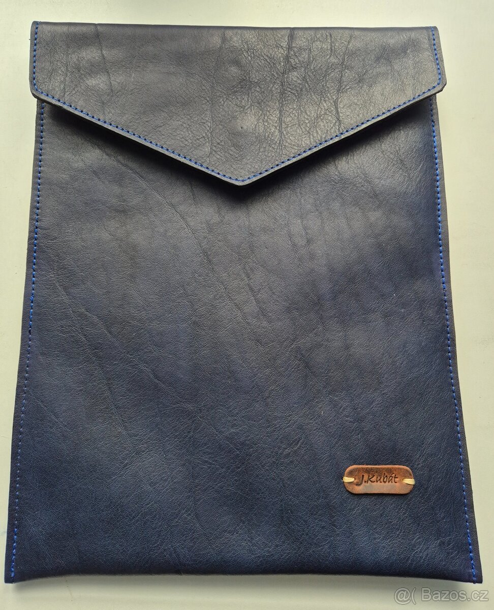Kožené pouzdro na notebook 14" - 3