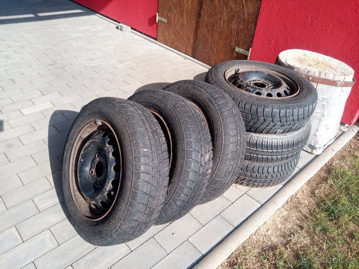 Pneumatiky 155/70 R13 (sada 6ks), vč. plechových disků - 3