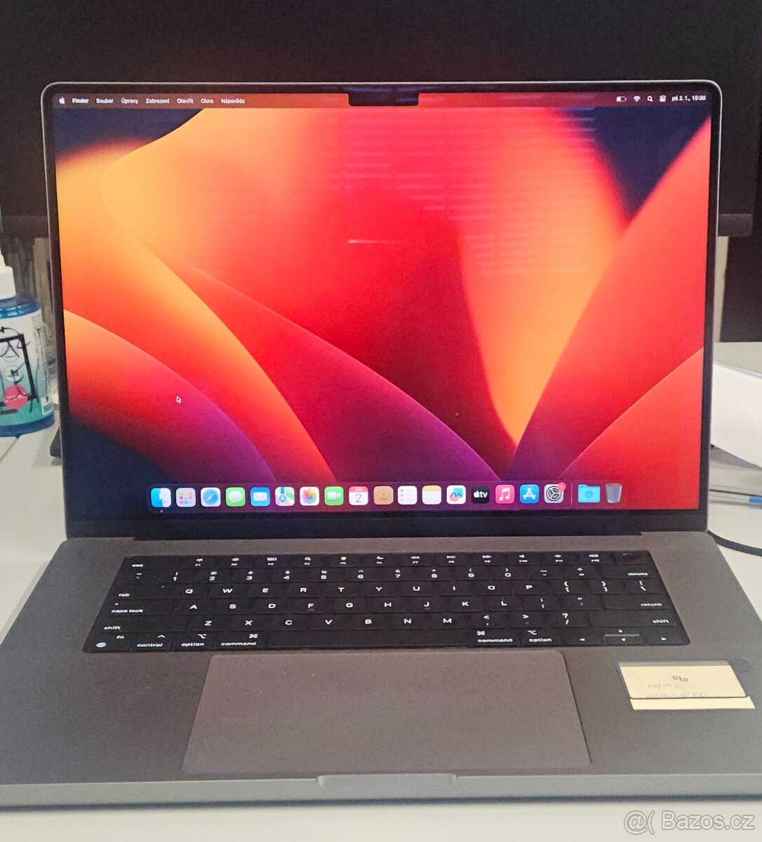 Zánovní MacBook Pro M2, 32GB Ram, 1TB M2 Disk, 16" LCD - 3