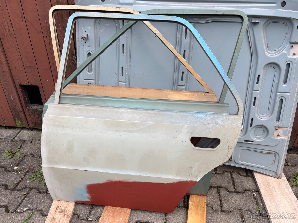 Díly karoserie Škoda 120 - 3