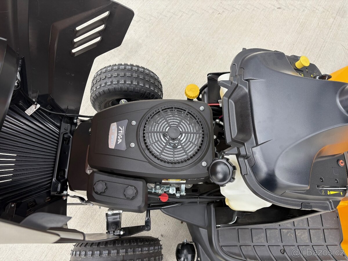 Sekací traktor Stiga Estate 384M - 3