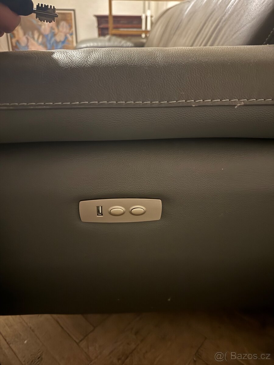 Koženkový gauč za odvoz - 3