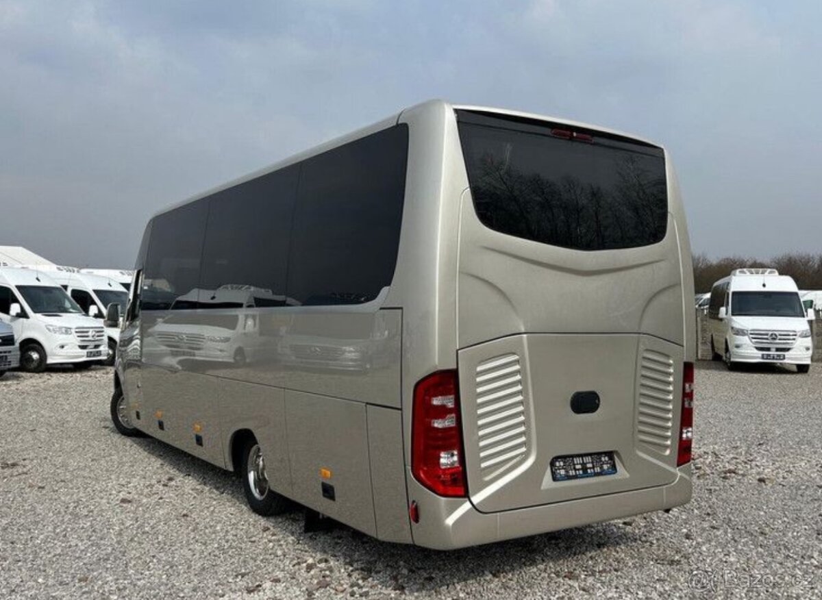 Mercedes M519, 31 miest, novy - 3