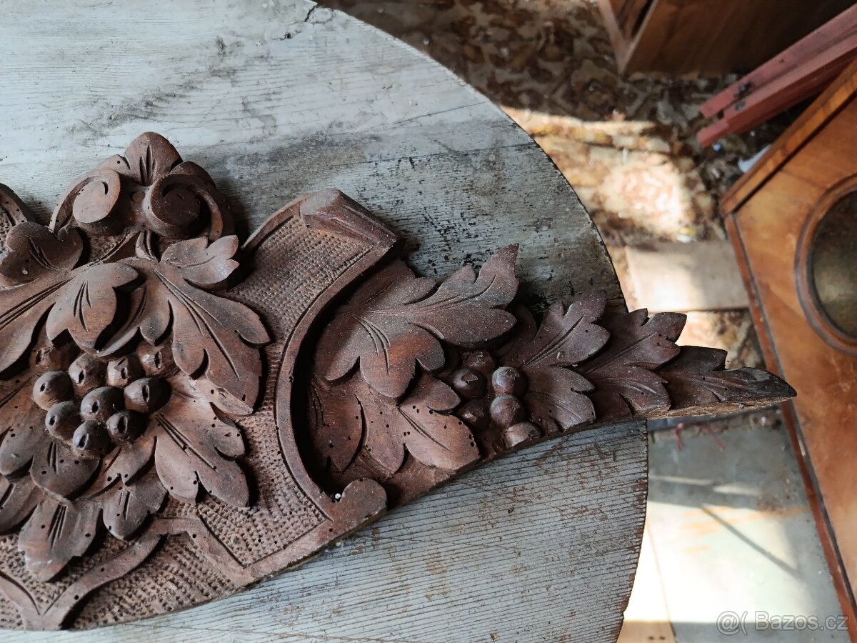 Starožitná dřevěná řezba - 3