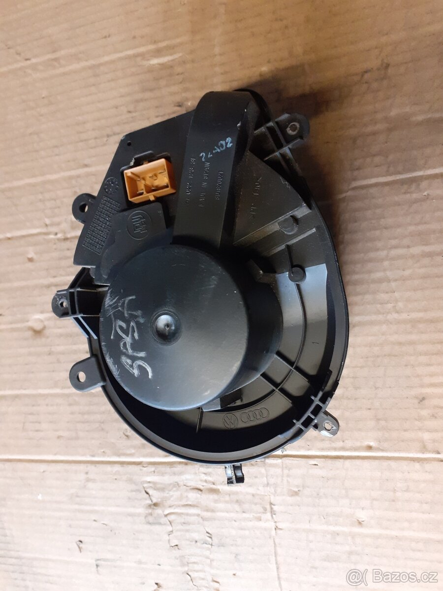 ventilátor topení 8D1 820 021 - VW - 3