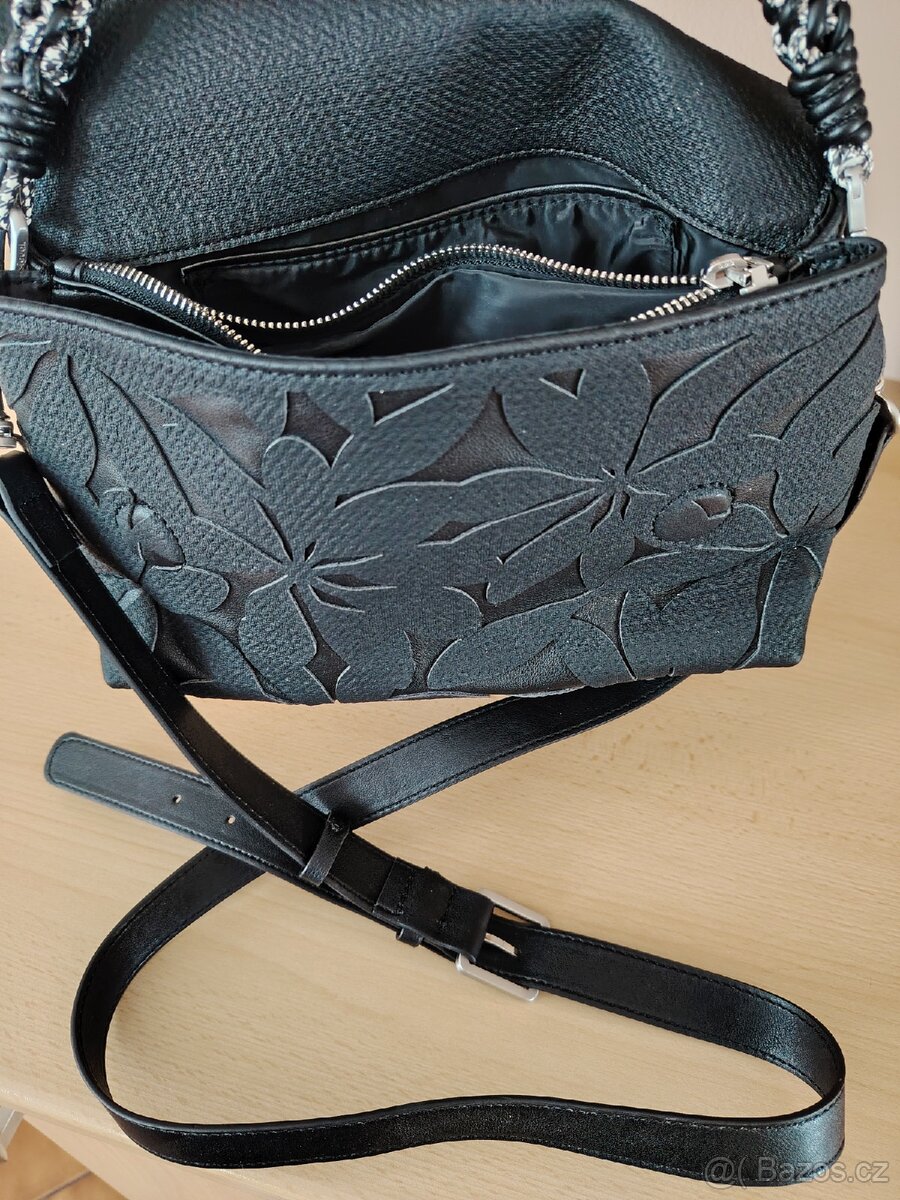 Kabelka Desigual - 3