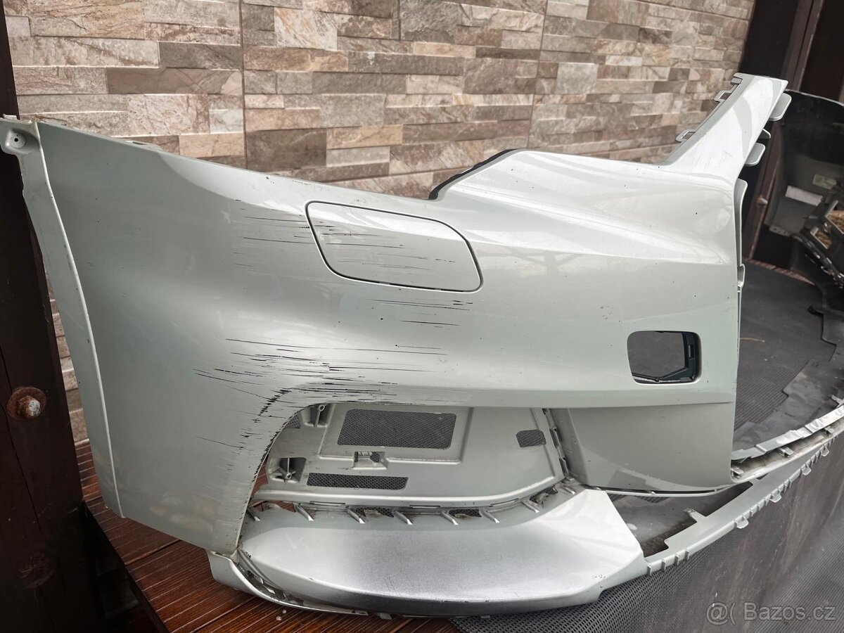 Přední nárazník Audi A6 C8 - 3