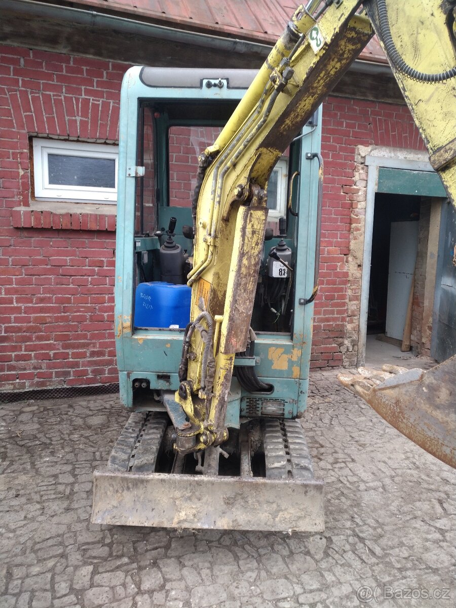 Minibagr Amman Yanmar B17-2 váha 1430kg - 3