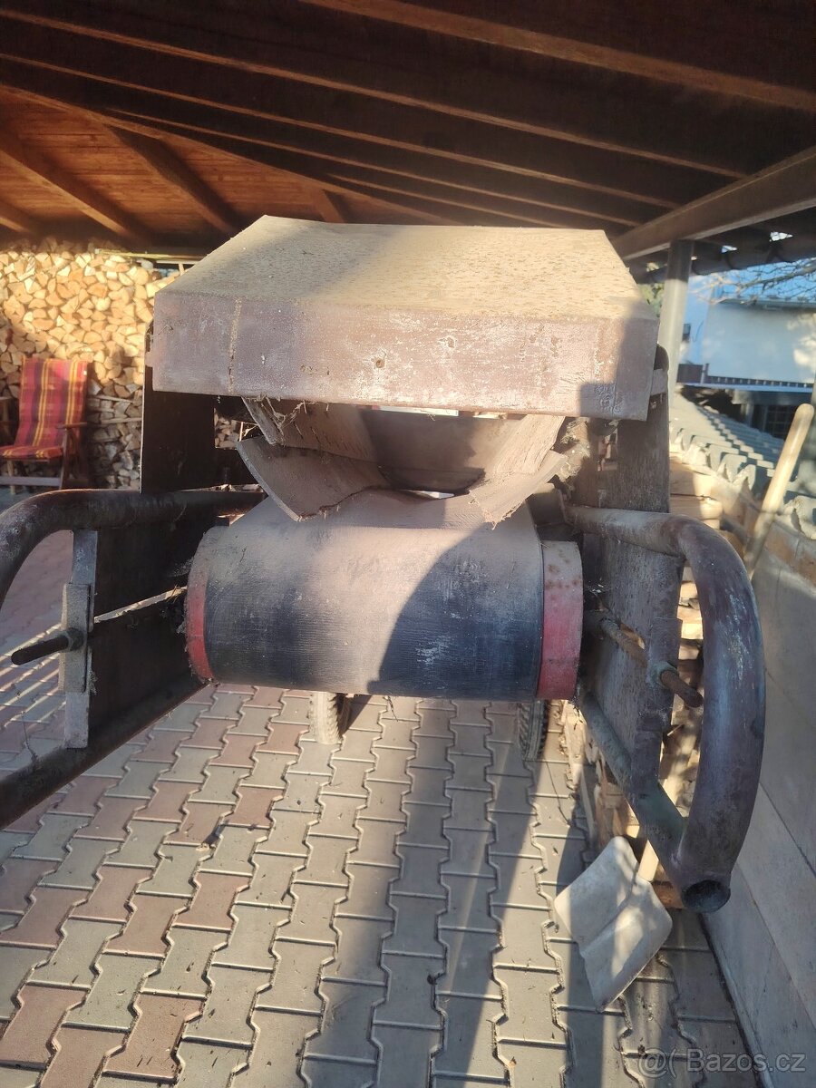 Pásový dopravník 4m - 3