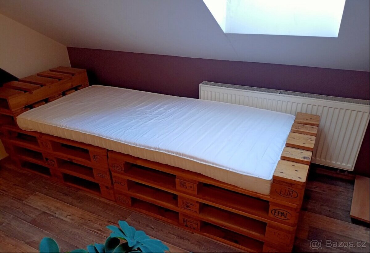 Postel z palet - 3