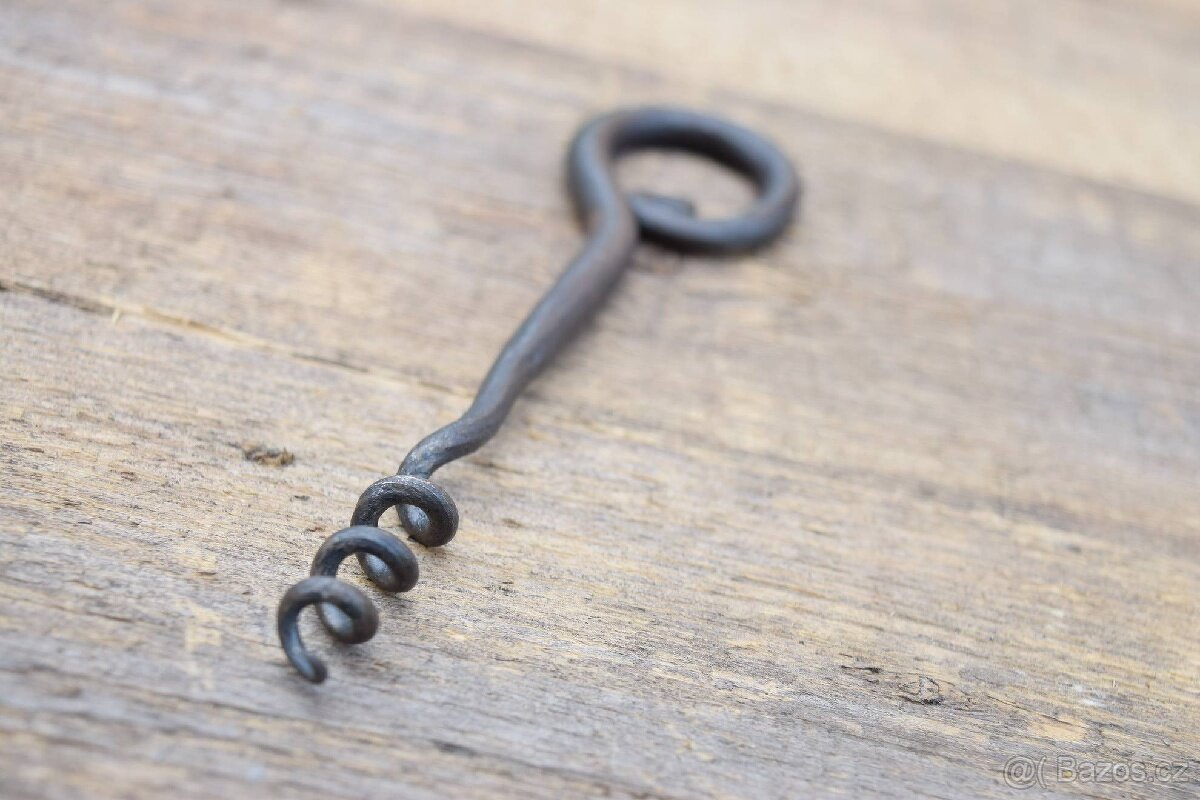 Vývrtka, otvírák na pivo 2 v 1 - 3