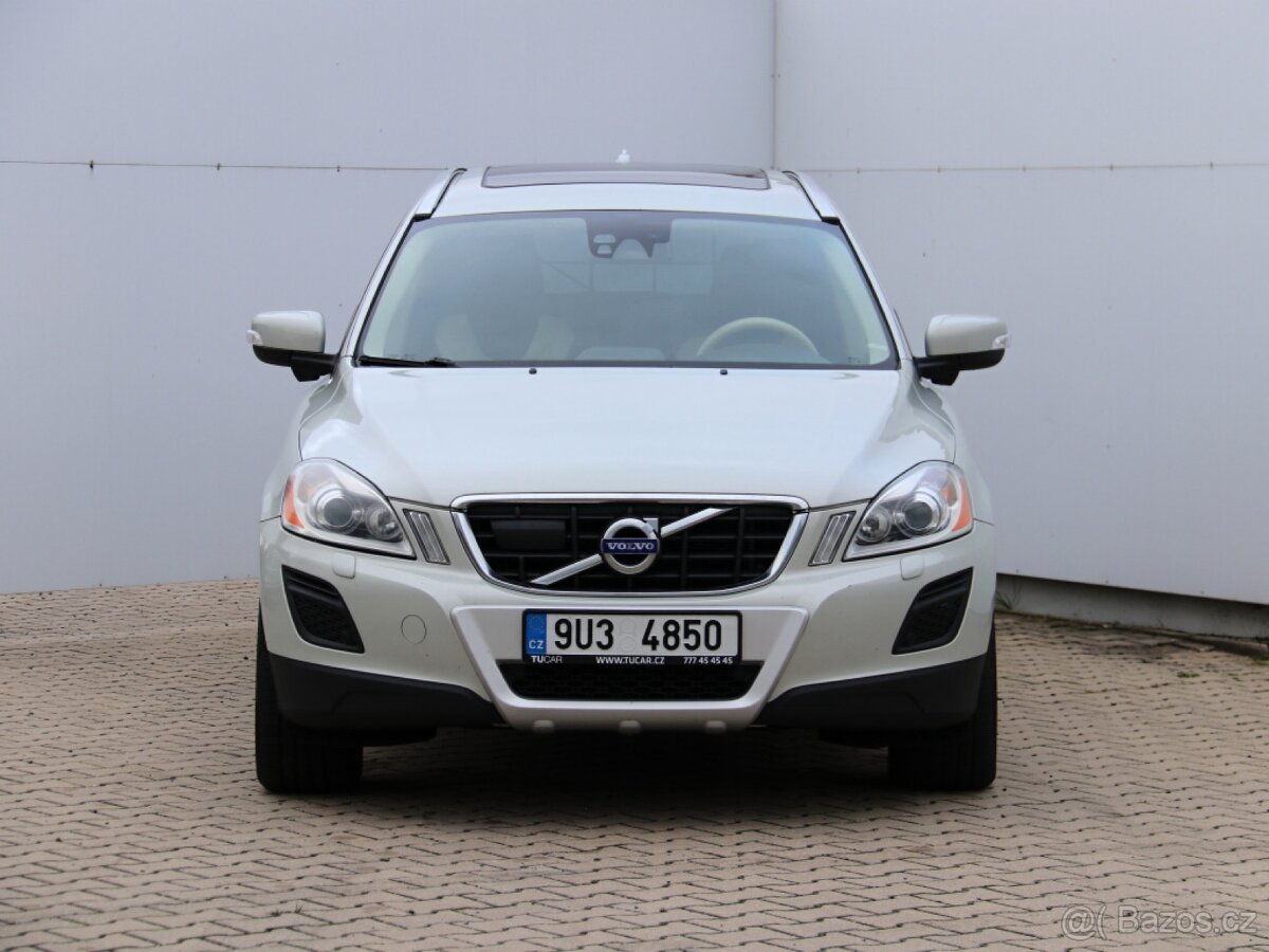 Volvo XC60 2.4 Diesel Automat 4x4 - 3