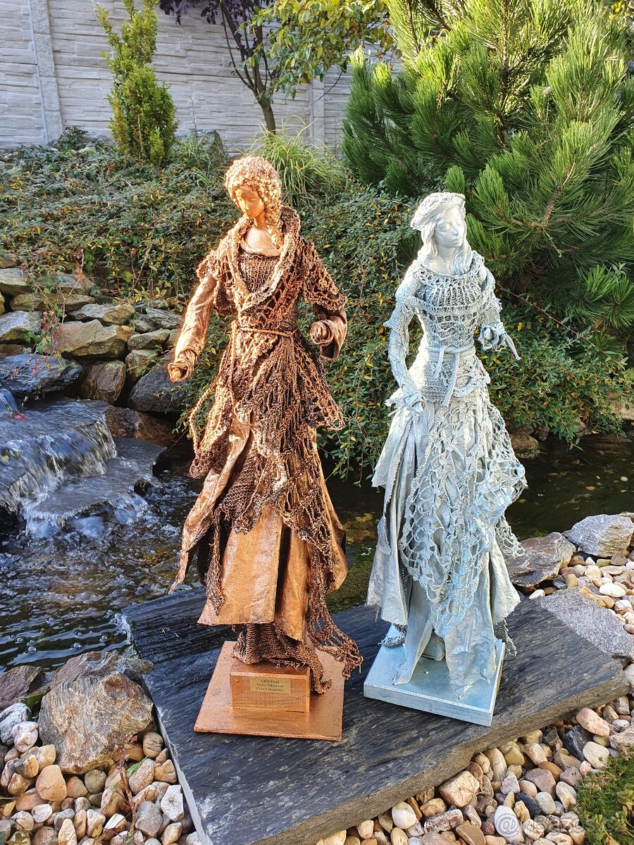 Originální dekorace ,,socha - dáma - 3