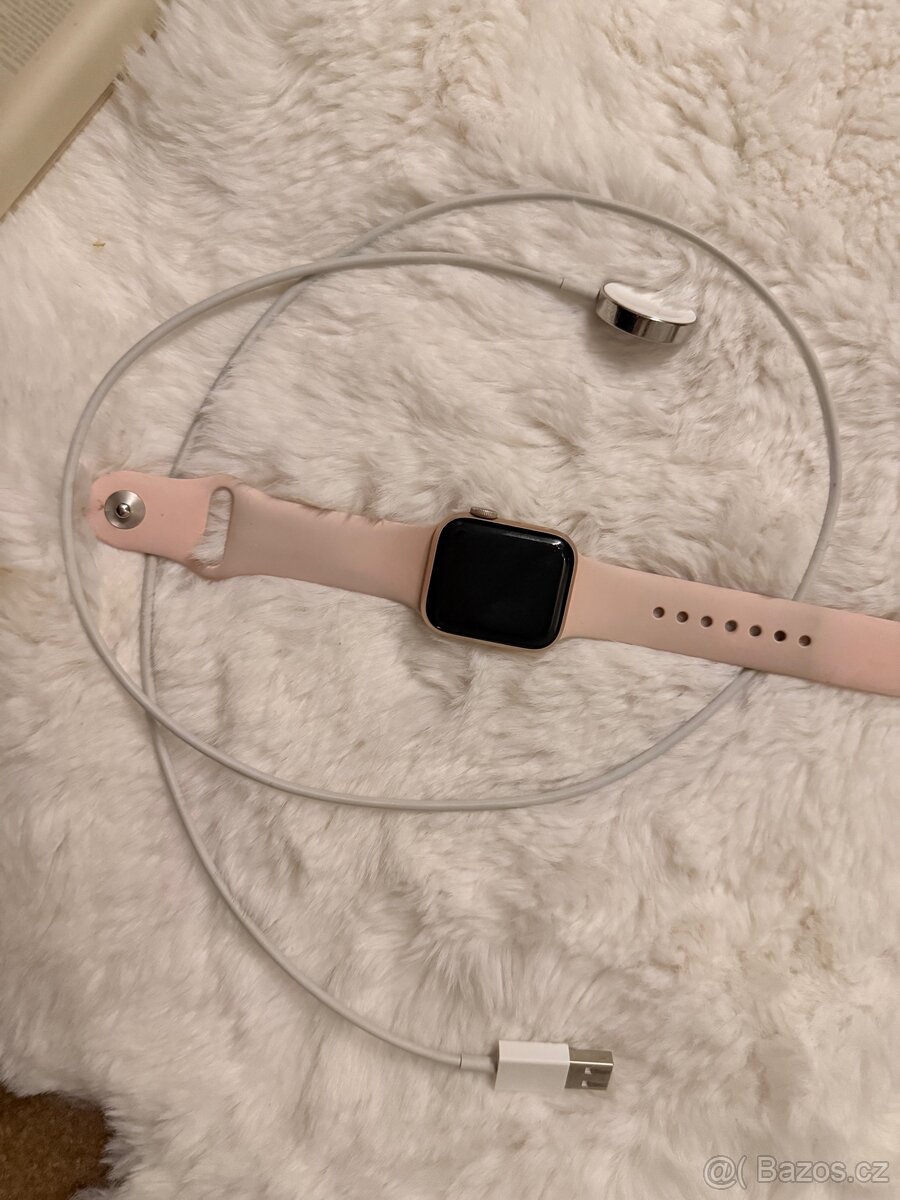 Apple watch SE 40mm - 3