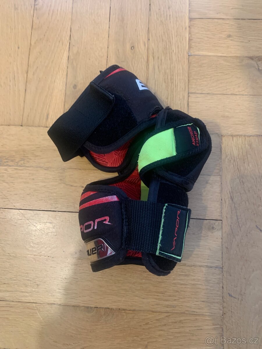 Hokejové věci na prodej - 3