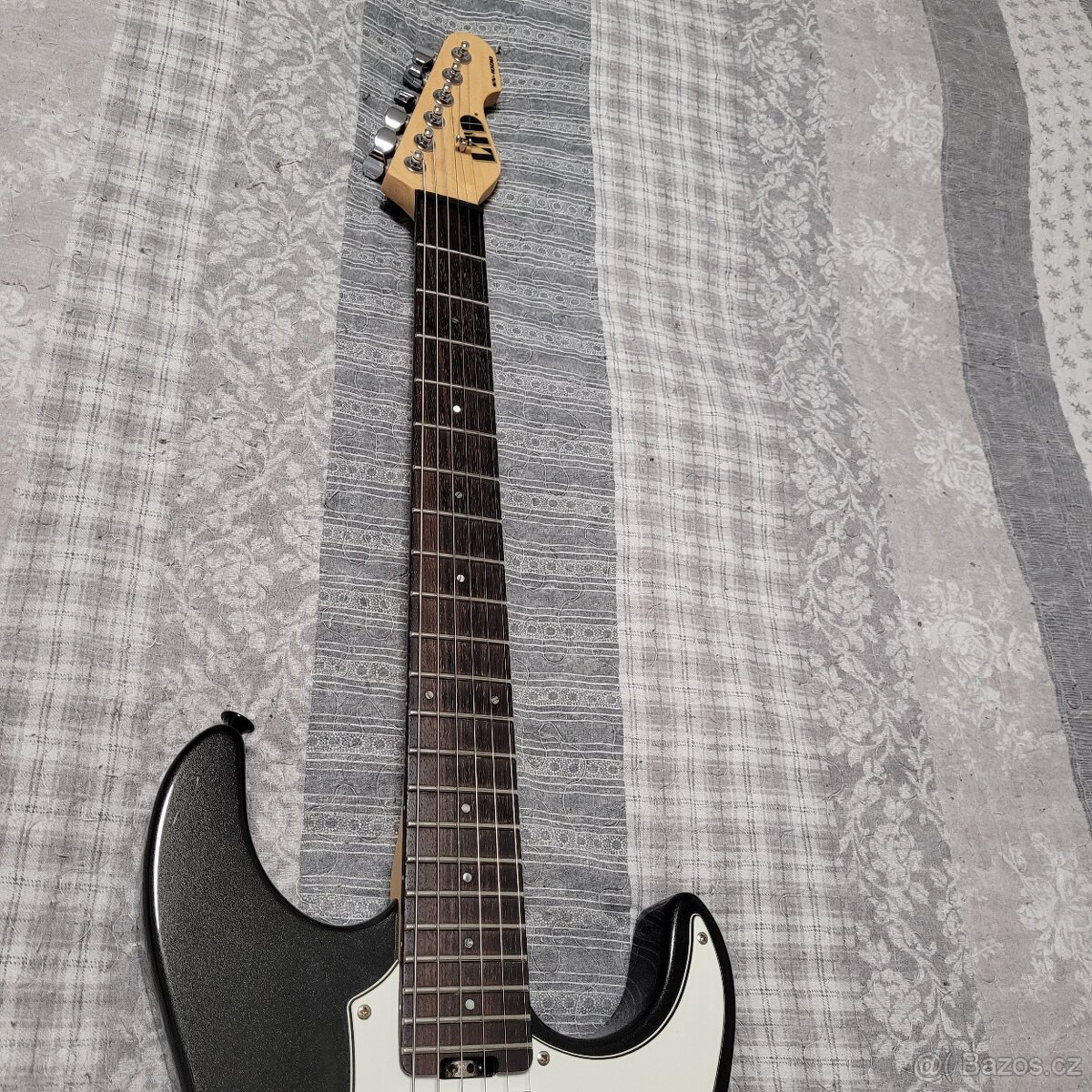 ESP LTD SN-1000W RW - 3