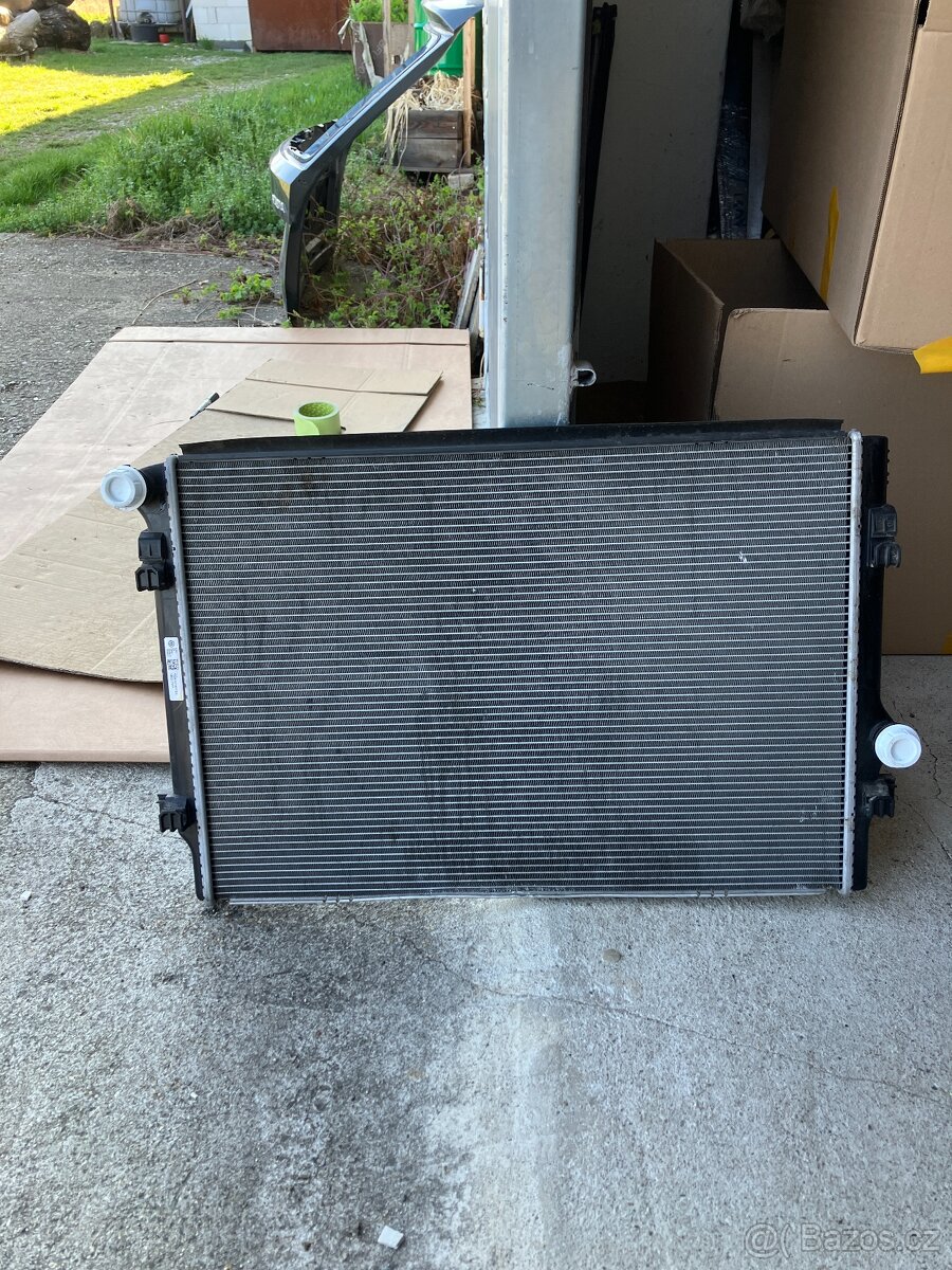 5Q0121251GN Chladic vodní chladič 2.0 1.8 tsi - 3