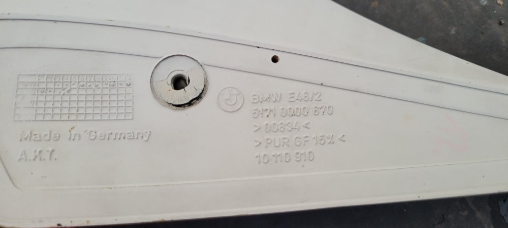 Křídlo Bmw E46 - 3