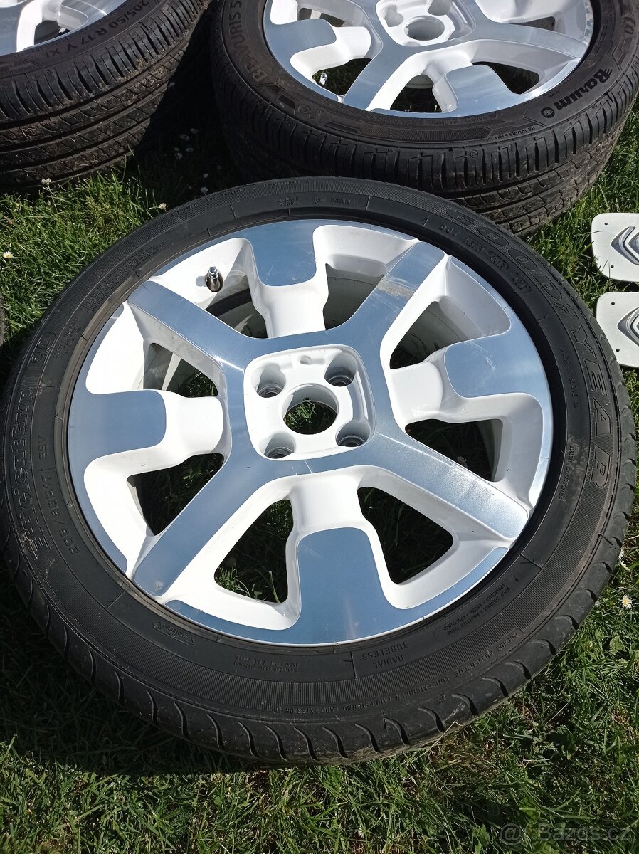 Kola R17 + pneumatiky - 3