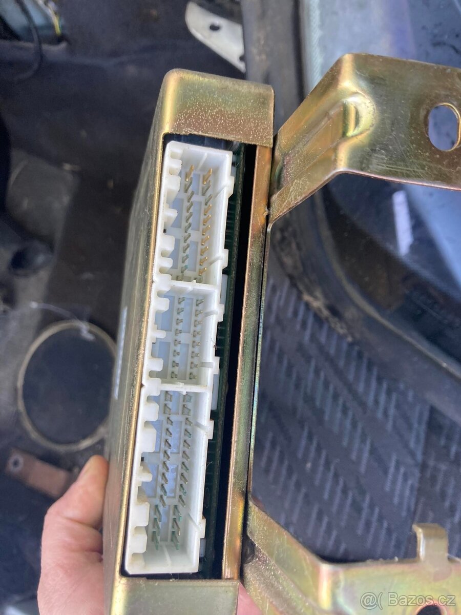 Řídící jednotka Mitsubishi 3000GT - 3