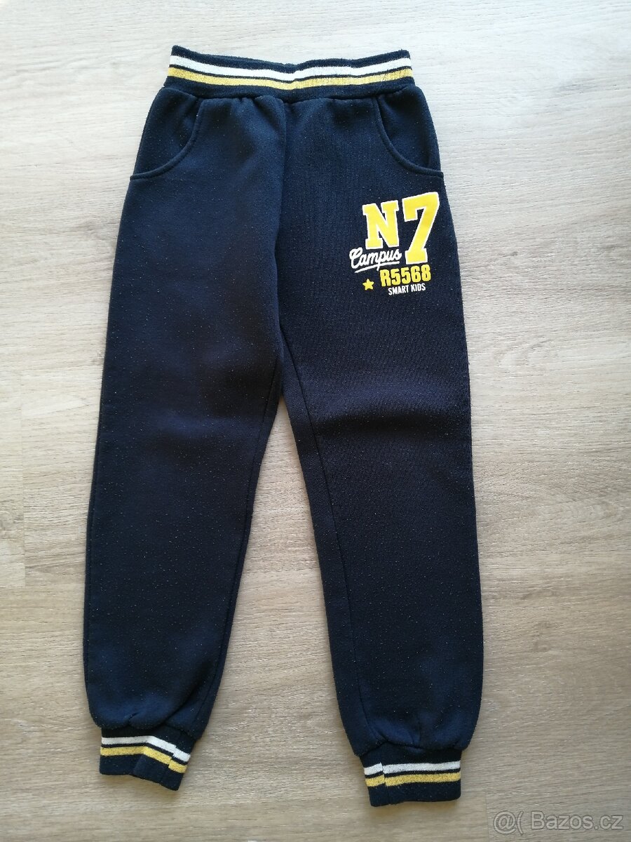 CHLAPECKÉ TEPLÁKY A KRAŤASY - 3