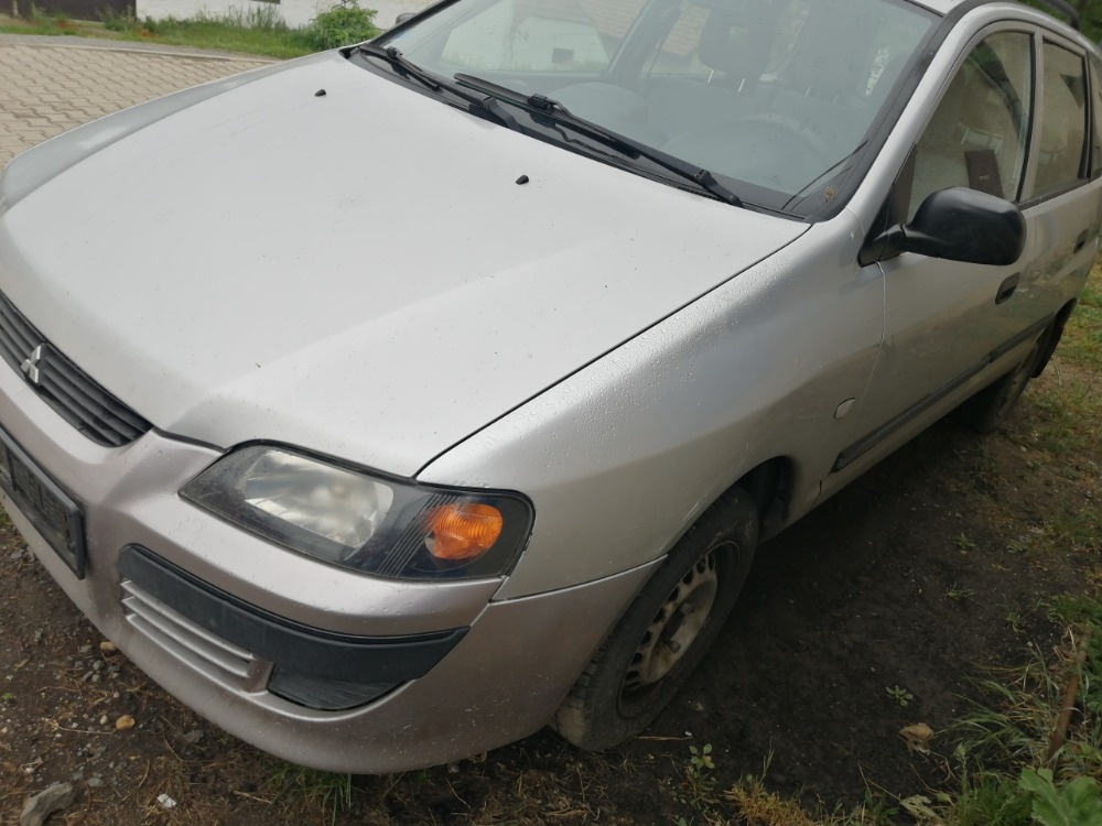 Mitsubishi Space Star - 3