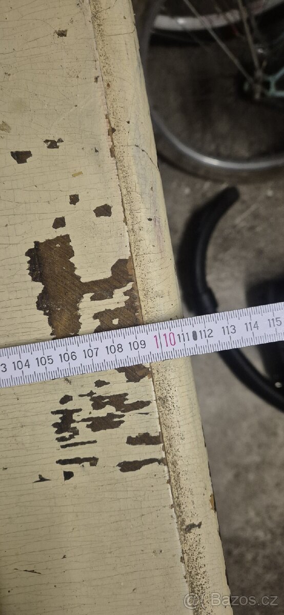 Dřevěný stůl - 3