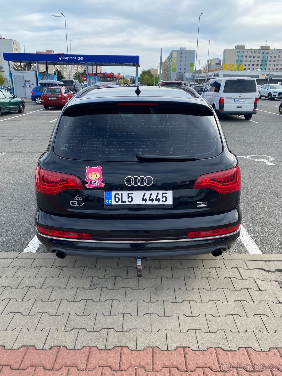 Audi Q7 - 3
