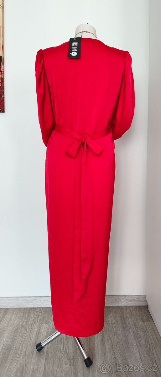 Pouzdrové šaty Emo - 3