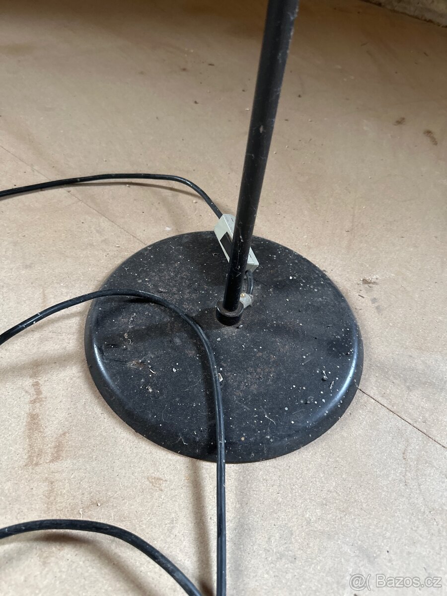 Kovová lampa za odvoz - 3