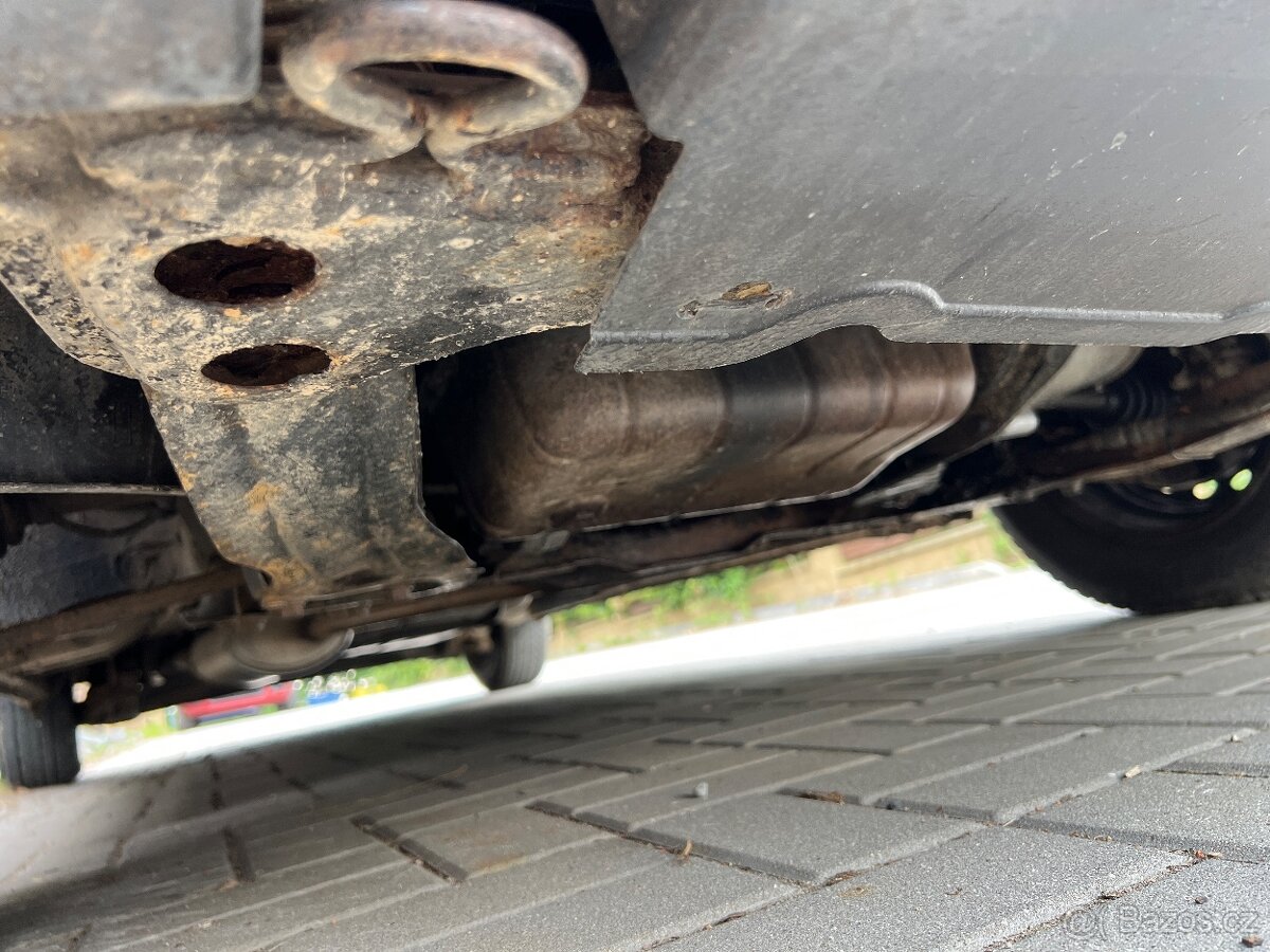 Prodám Expert 1.9D / 2003, cca 230 tis. km. - 3