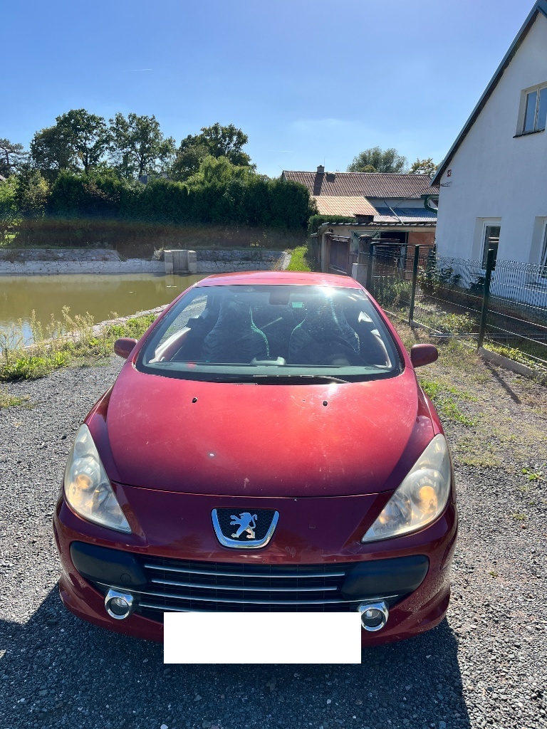 Peugeot 307cc, 2.0 - 3