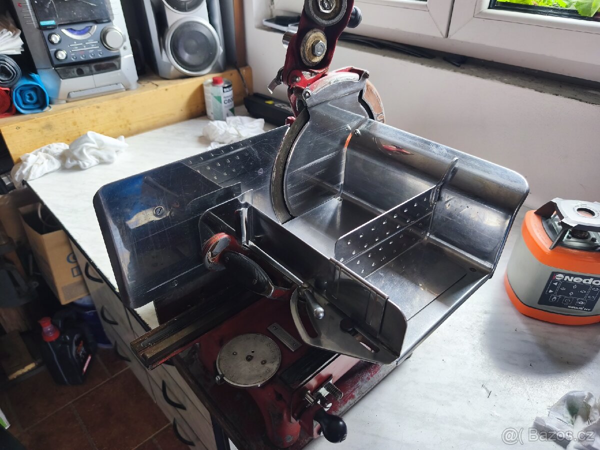 Nářezák Berkel - 3