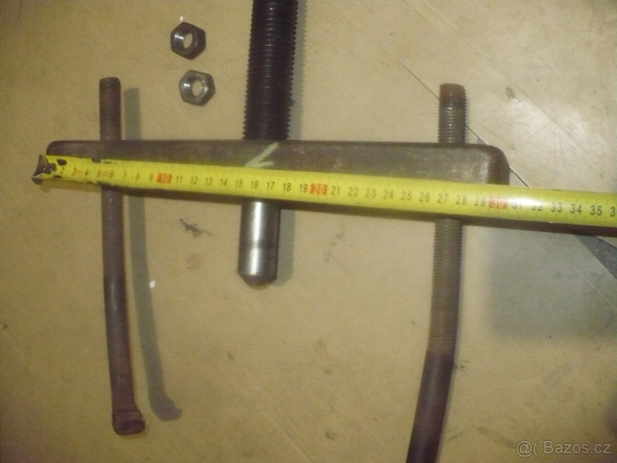 stahovák dvouramenný, strojní svěrák - 3