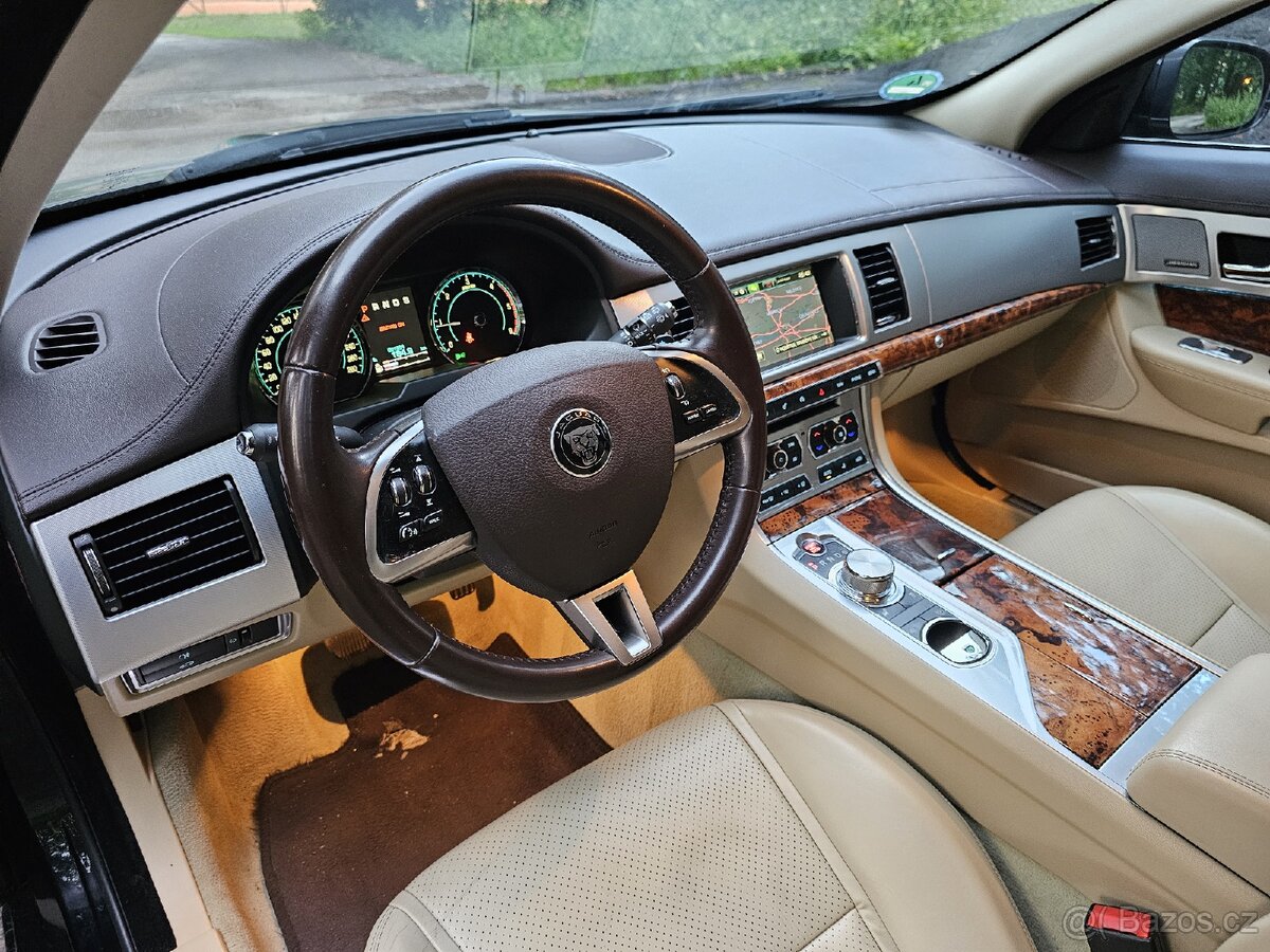 Jaguar XF Sportbrake 3.0D V6, 2014, 202kW - 3