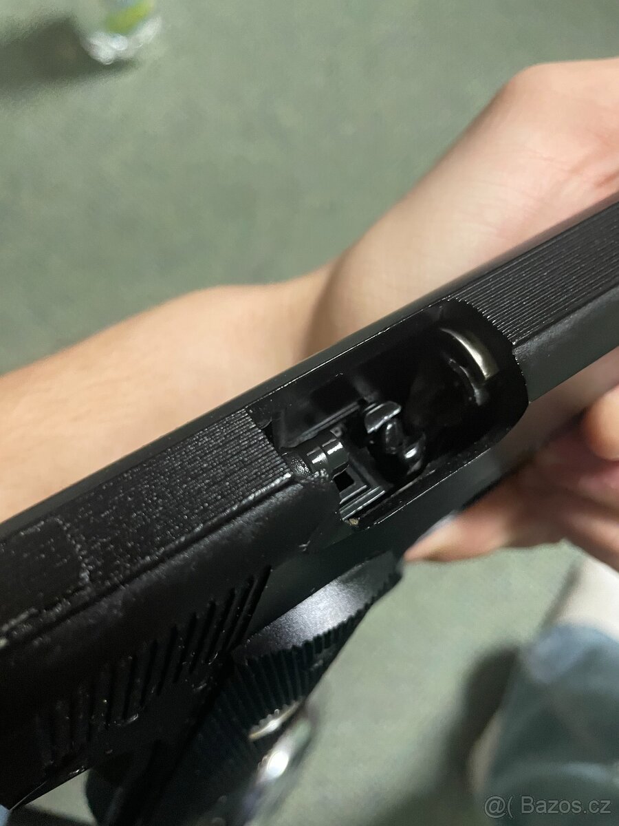 Prodej airsoft věcí - 3