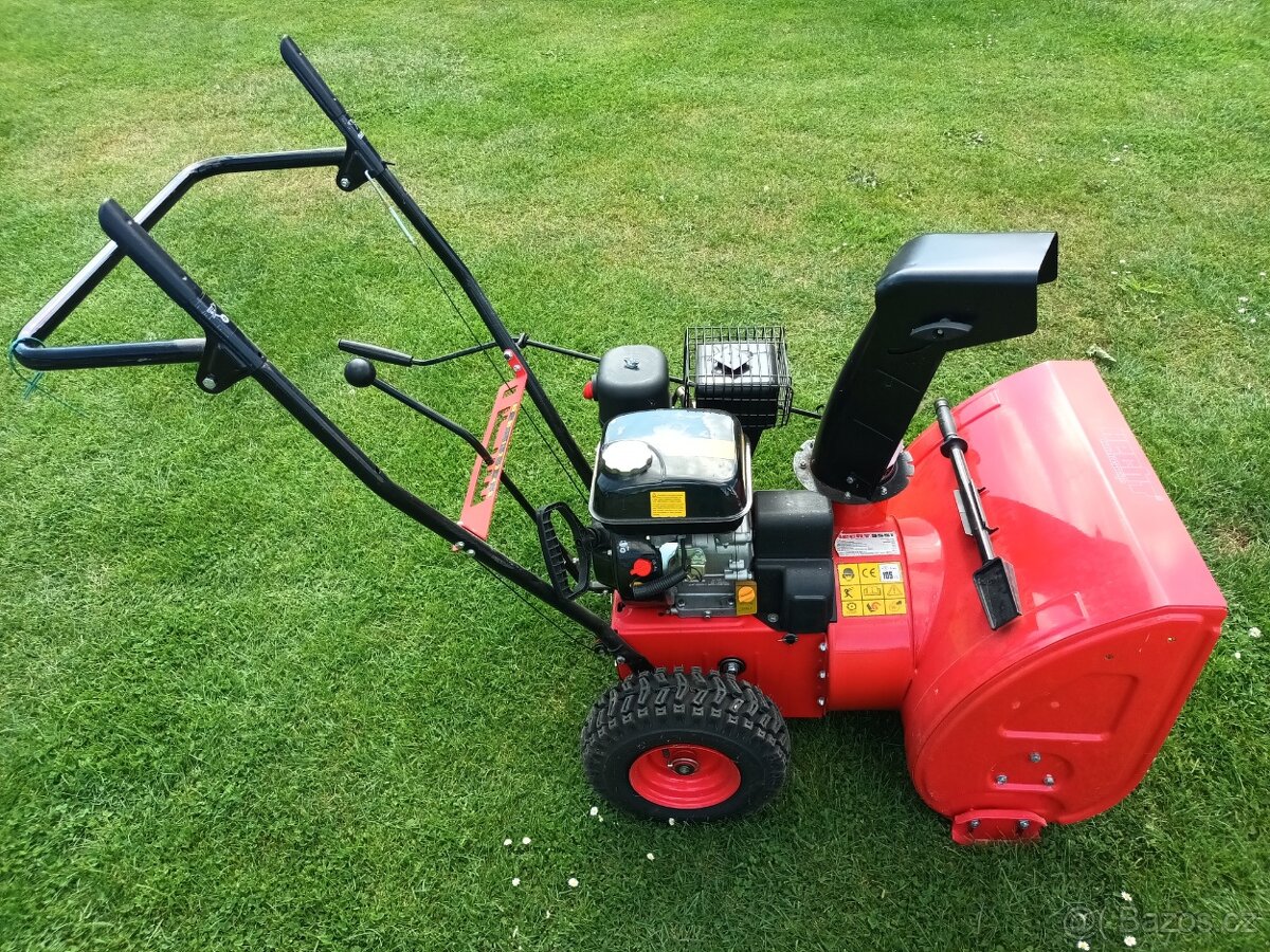 Prodám sněhovou frézu HECHT - 3