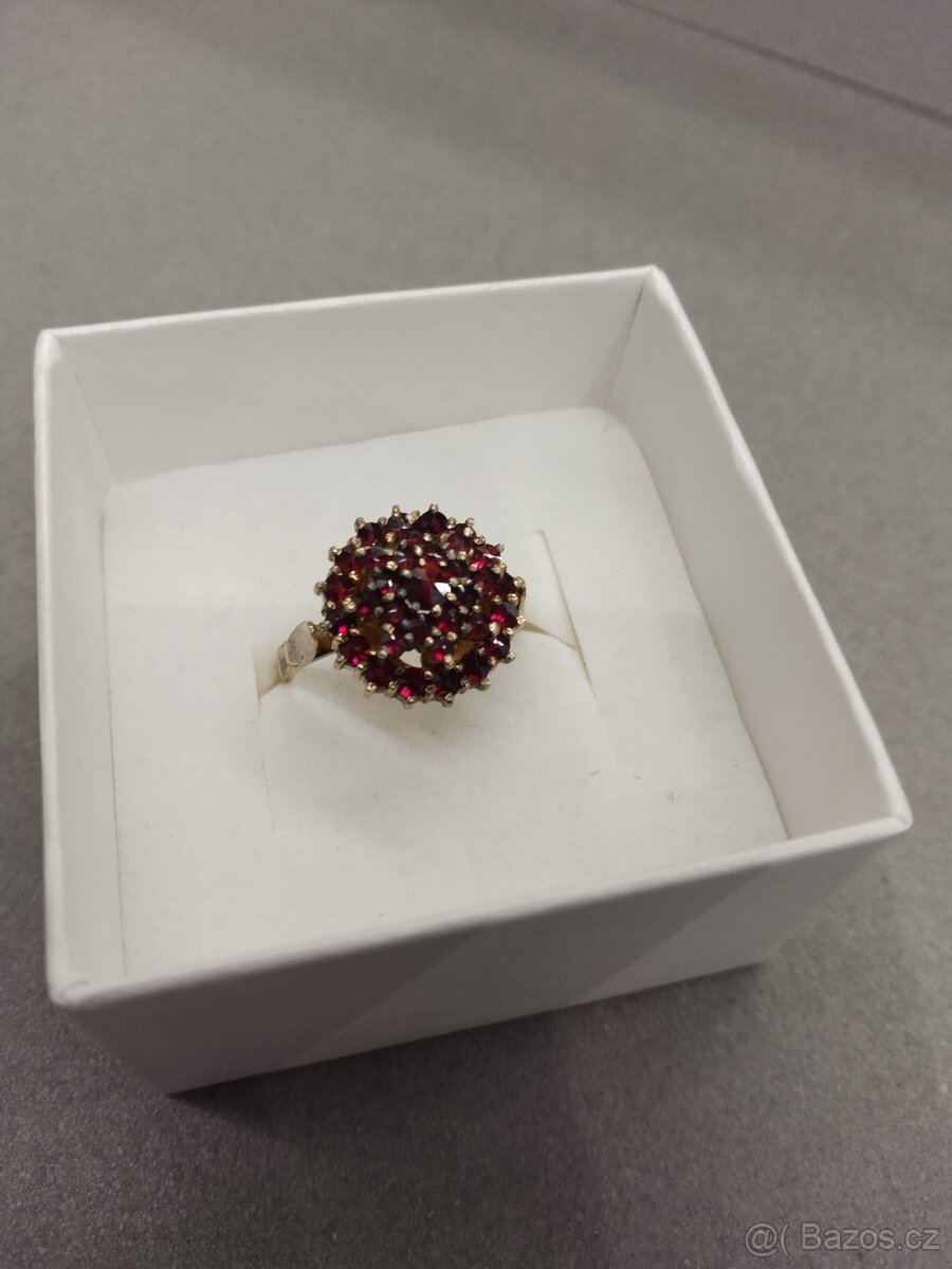 Český granát - prsten - 3